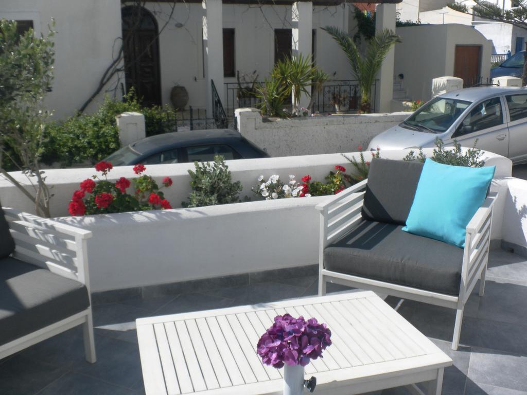 Summer Time Villa Fira  Exterior photo